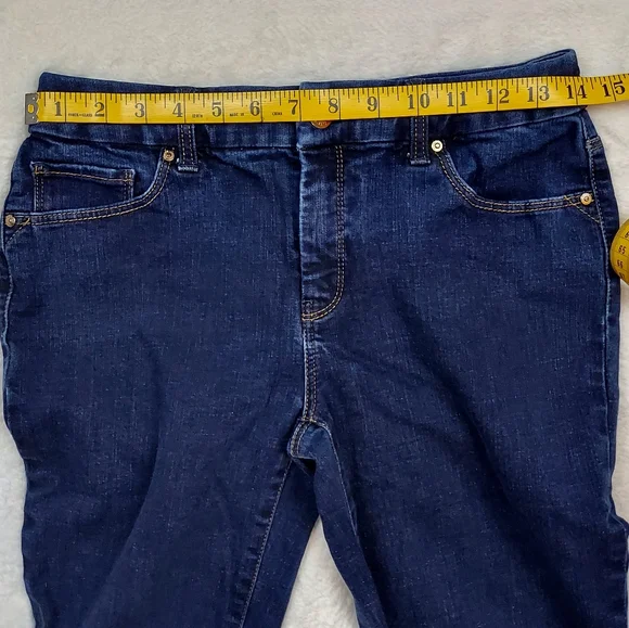 Chico's So Slimming Girlfriend Slim Leg Mid Rise Dark Blue Jeans Size 00R (2) - Picture 6 of 13